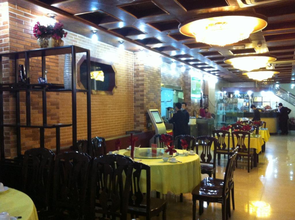 Nanfang Hotel - Anban Street Xian Bagian luar foto